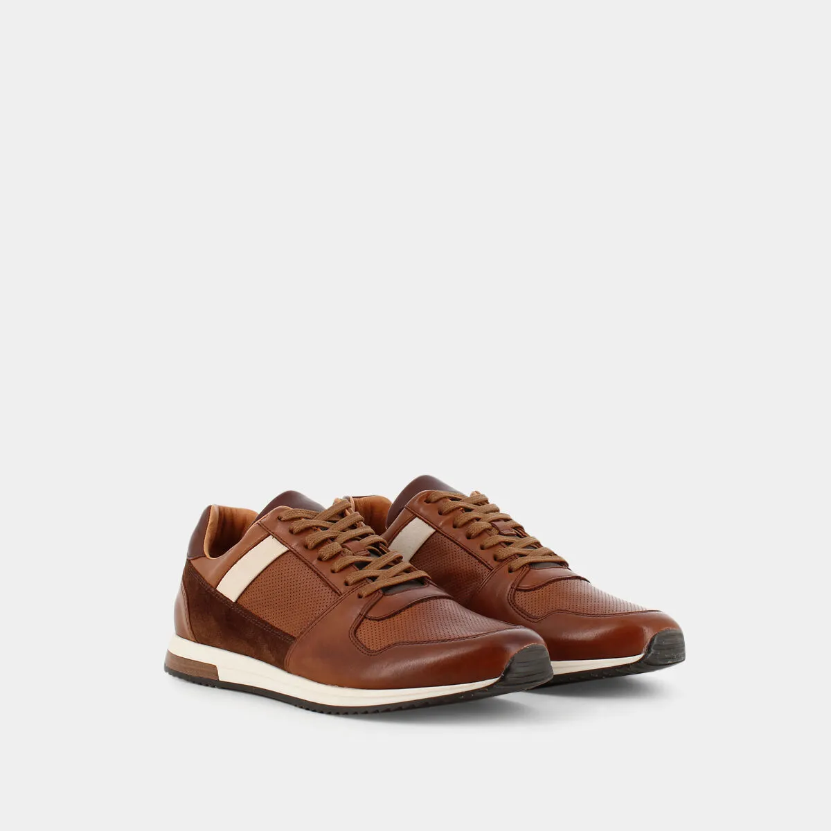 CT-E23U-03-COGNAC- SNEAKERS