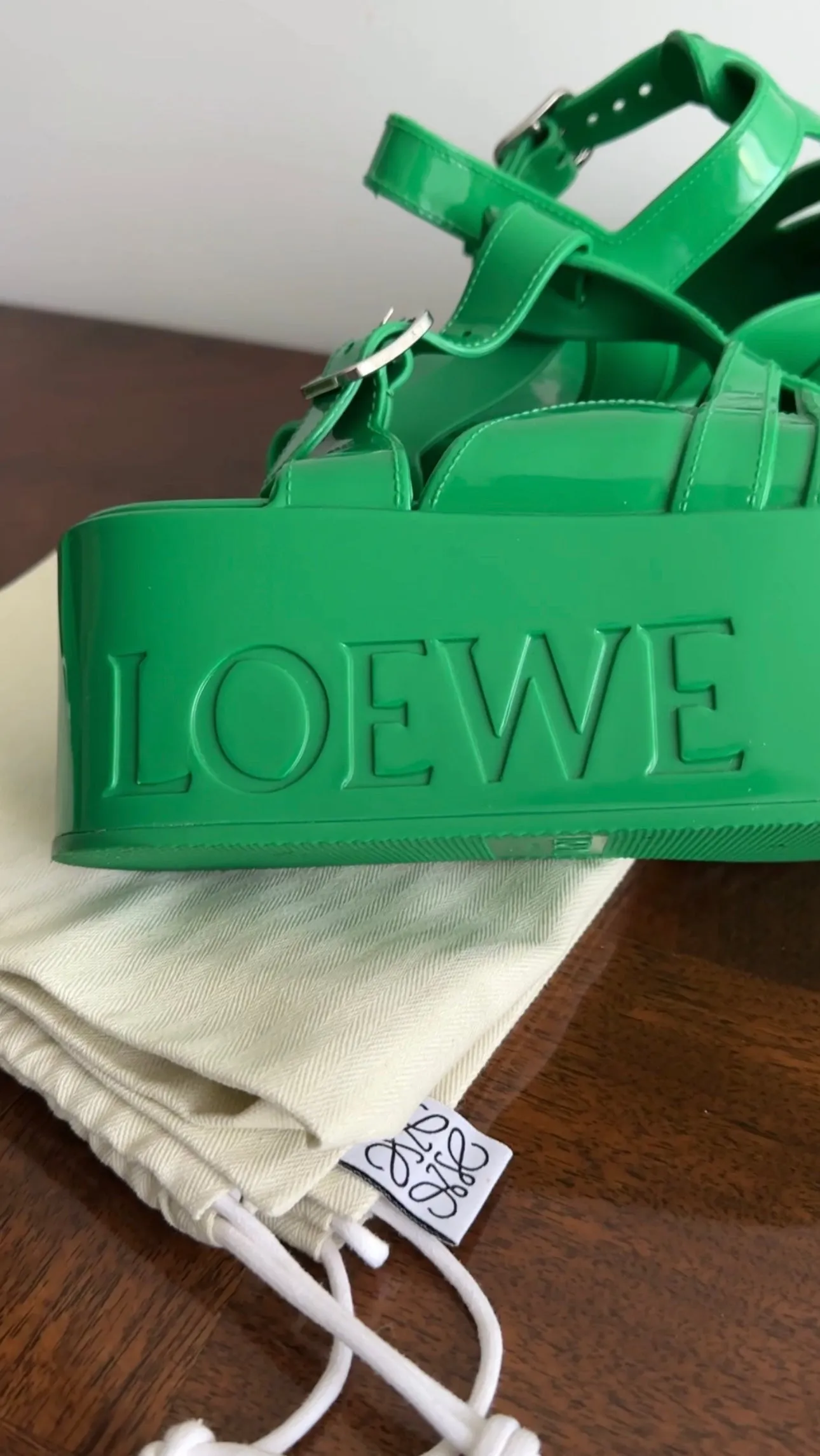 Loewe Green Rubber Logo Platform Fisherman Sandals - 37 / 7