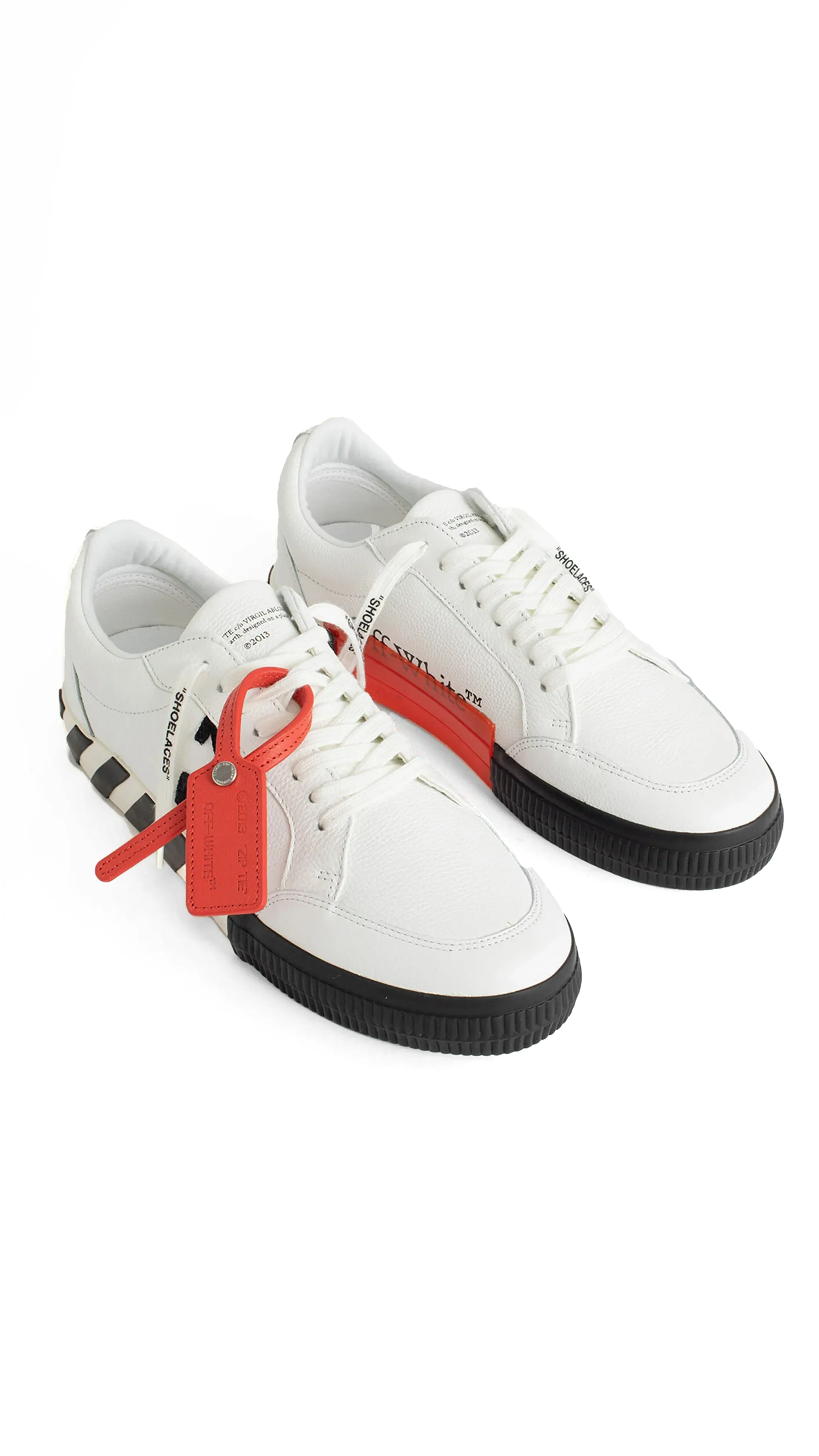 Low Vulcanized Sneakers - White/Black