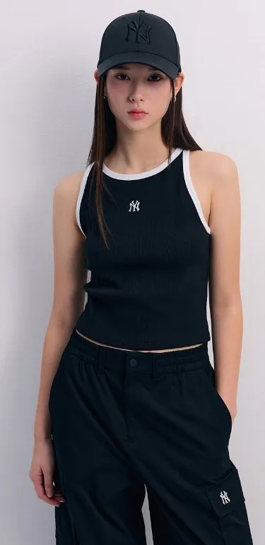 MLB Korea  |Street Style Logos on the Sleeves Logo Cropped Tops